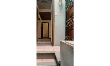 VENDO CASA RENTERA ESQUINERA EN SAUCES 8