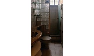 VENDO CASA RENTERA ESQUINERA EN SAUCES 8