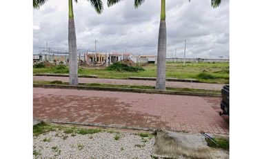 VENDO HERMOSA CASA EN PLAYAS