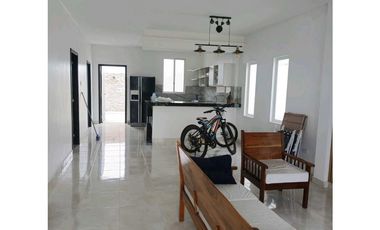 VENDO HERMOSA CASA EN PLAYAS