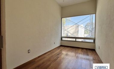 Casa en condominio exclusivo a la Venta en Pedregal.