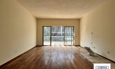 Casa en condominio exclusivo a la Venta en Pedregal.