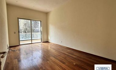 Casa en condominio exclusivo a la Venta en Pedregal.