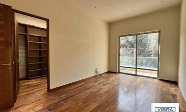 Casa en condominio exclusivo a la Venta en Pedregal.