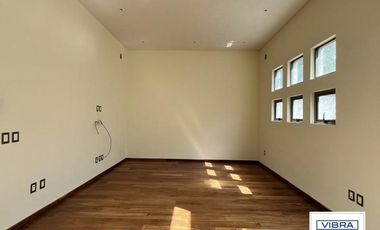 Casa en condominio exclusivo a la Venta en Pedregal.