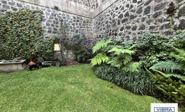 Casa en condominio exclusivo a la Venta en Pedregal.