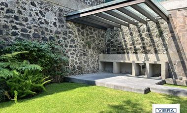 Casa en condominio exclusivo a la Venta en Pedregal.