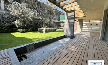 Casa en condominio exclusivo a la Venta en Pedregal.