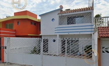 Casa en Venta a 10 min del Aeropuerto Internacional de Veracruz.