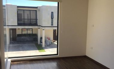Casa en Venta en Fenix Residencial