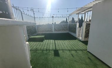 Casa en condominio horizontal con Roof Garden y balcón en Zapotitlán Tláhuac