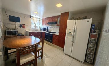 Casa en condominio horizontal con Roof Garden y balcón en Zapotitlán Tláhuac