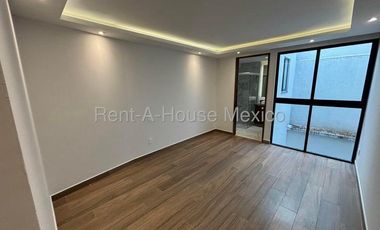 Departamento en Venta en Lomas de Tecamachalco, Naucalpan de Juarez NF 25-1621.