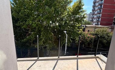 Dos ambientes a la venta en Wilde Centro