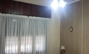 Casa - Temperley Oeste