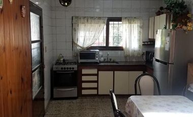 Casa - Temperley Oeste