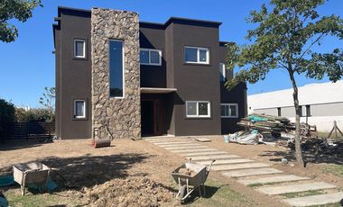 Casa en  Ceibos, Puertos