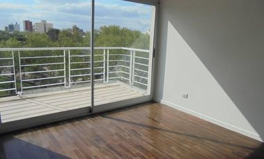 Vende departamento dos ambientes en centro de Zarate