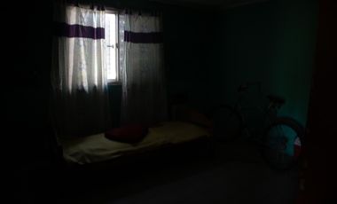 Amplio y arbolado terreno con casa