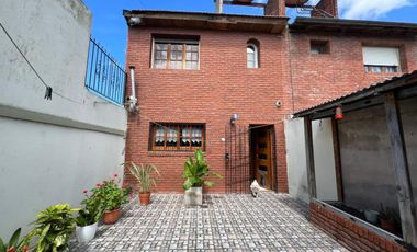 Casa en Villa Primera