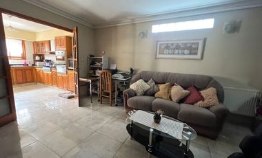 Casa en Villa Primera