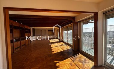 Departamento en venta de 3 dormitorios y dependencia en Martinez