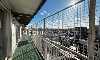 Departamento en venta de 3 dormitorios y dependencia en Martinez