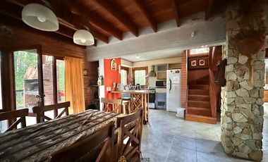 Excelente Casa de 4 ambientes en Mar de las Pampas