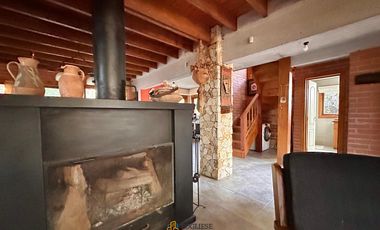 Excelente Casa de 4 ambientes en Mar de las Pampas