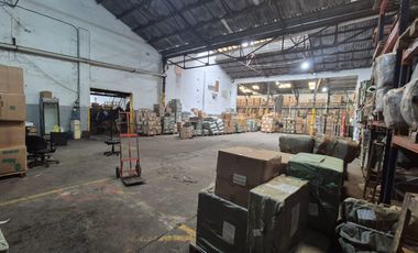 Depósito galpon 9.800 m2 totales en Avellaneda Venta o Alquiler