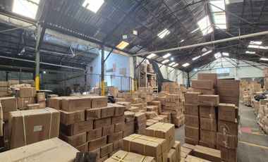 Depósito galpon 9.800 m2 totales en Avellaneda Venta o Alquiler