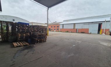 Depósito galpon 9.800 m2 totales en Avellaneda Venta o Alquiler