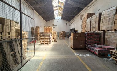 Depósito galpon 9.800 m2 totales en Avellaneda Venta o Alquiler