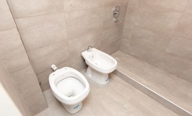 Dpto. 3 ambientes planta baja con 150 m² de jardín privado – San Fernando, PBA - Reciclado a nuevo