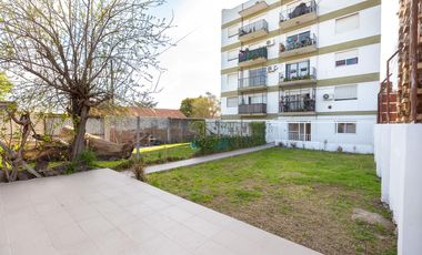 Dpto. 3 ambientes planta baja con 150 m² de jardín privado – San Fernando, PBA - Reciclado a nuevo