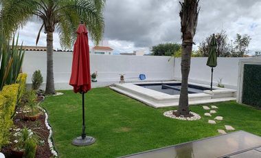 RENTA CASA AMUEBLADA CON ALBERCA TEQUISQUIAPAN