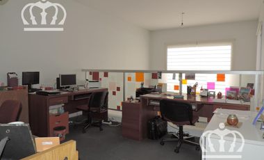 Venta - Casa con fondo y pileta - Lanús Este