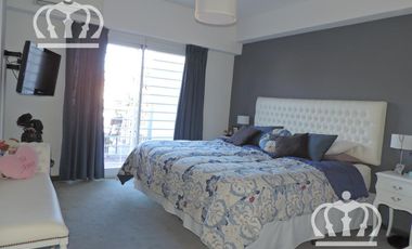 Venta - Casa con fondo y pileta - Lanús Este