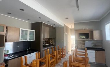 EXCELENTE CASA A LA VENTA, LISTA PARA MUDARSE SE ACEPTAN PERMUTAS POR CASAS EN ZONA NORTE