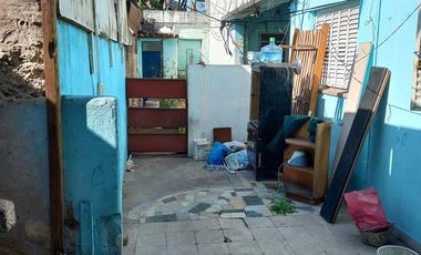 MEJICO 4400 - CASA   LOCAL   GALPON - LOTE 240 MTS - V.MARTELLI - VENDE -
