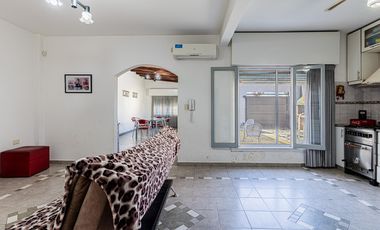 Casa de 3 dormis en 10 e/ 521 y 522, Tolosa