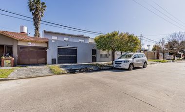 Casa de 3 dormis en 10 e/ 521 y 522, Tolosa