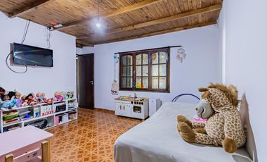 Casa de 3 dormis en 10 e/ 521 y 522, Tolosa