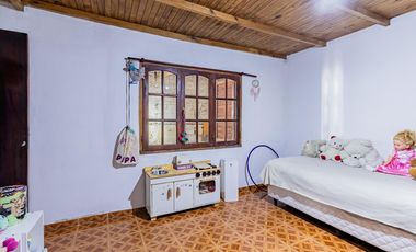 Casa de 3 dormis en 10 e/ 521 y 522, Tolosa