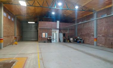 VENTA - Galpón sobre Ruta 9 - Roldán