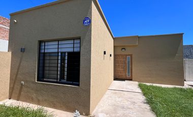 Casa en EcoPueblo Alvear