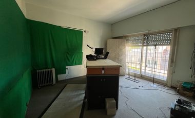 Casa en Venta ambientes - El Palomar - Apto credito