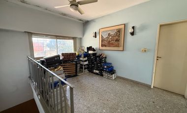 Casa en Venta ambientes - El Palomar - Apto credito