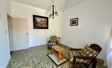 Casa en Venta ambientes - El Palomar - Apto credito