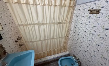 Casa en Venta ambientes - El Palomar - Apto credito